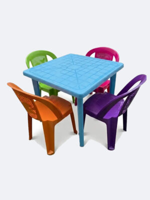 Juego de 4 Sillas+Mesa Plástica Infantil Desarmable Gold Plastic Gama De Colores