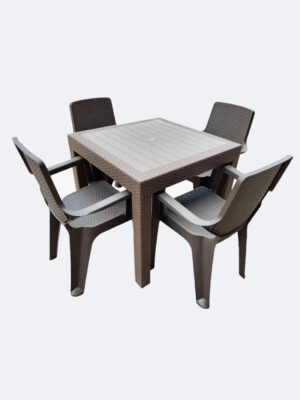 Juego De 4 Sillas+Mesa Plastica Cuadrada Desarmable Laraplas Estilo Ratan Marron